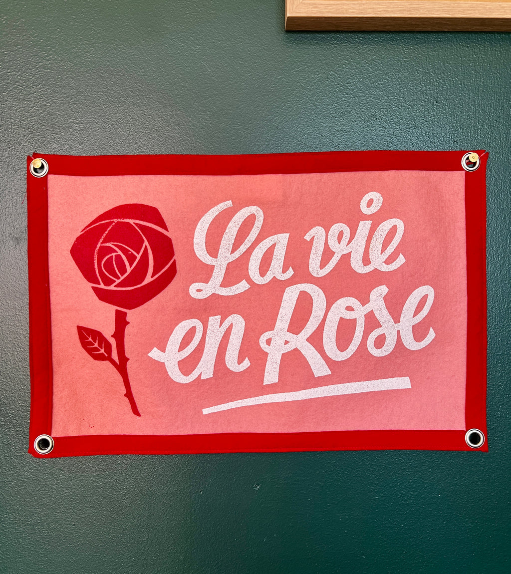 Fanion LA VIE EN ROSE